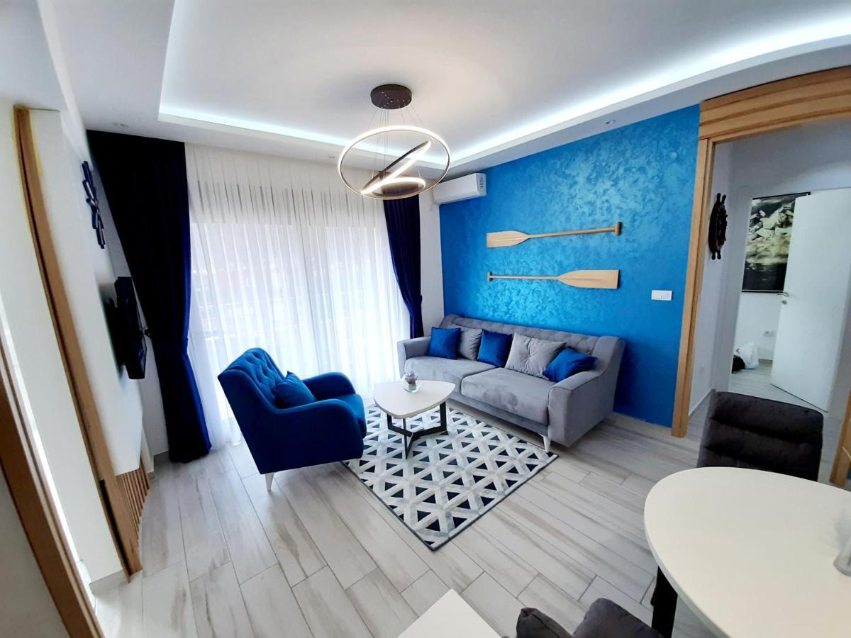 Maritimo Di Cattaro****Lux Apartment With Garage Extérieur photo
