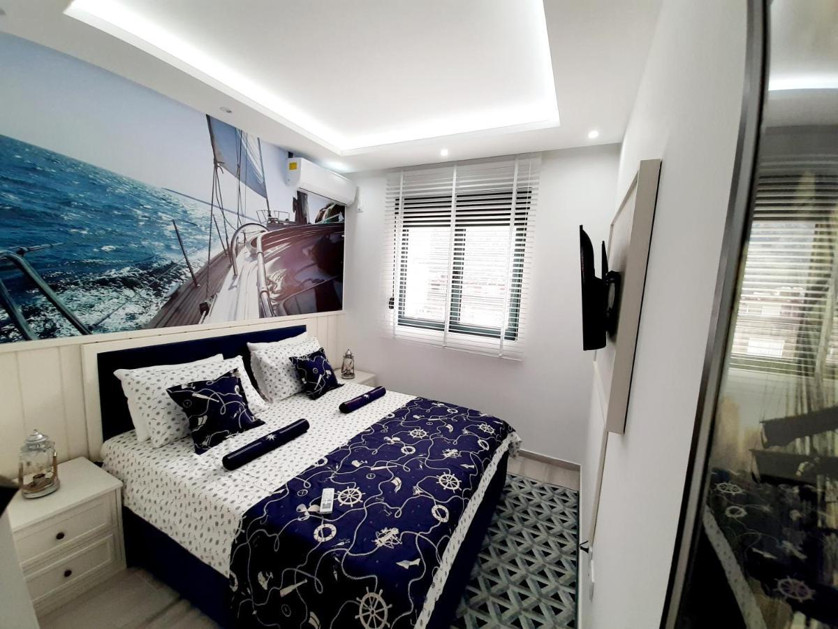 Maritimo Di Cattaro****Lux Apartment With Garage Extérieur photo
